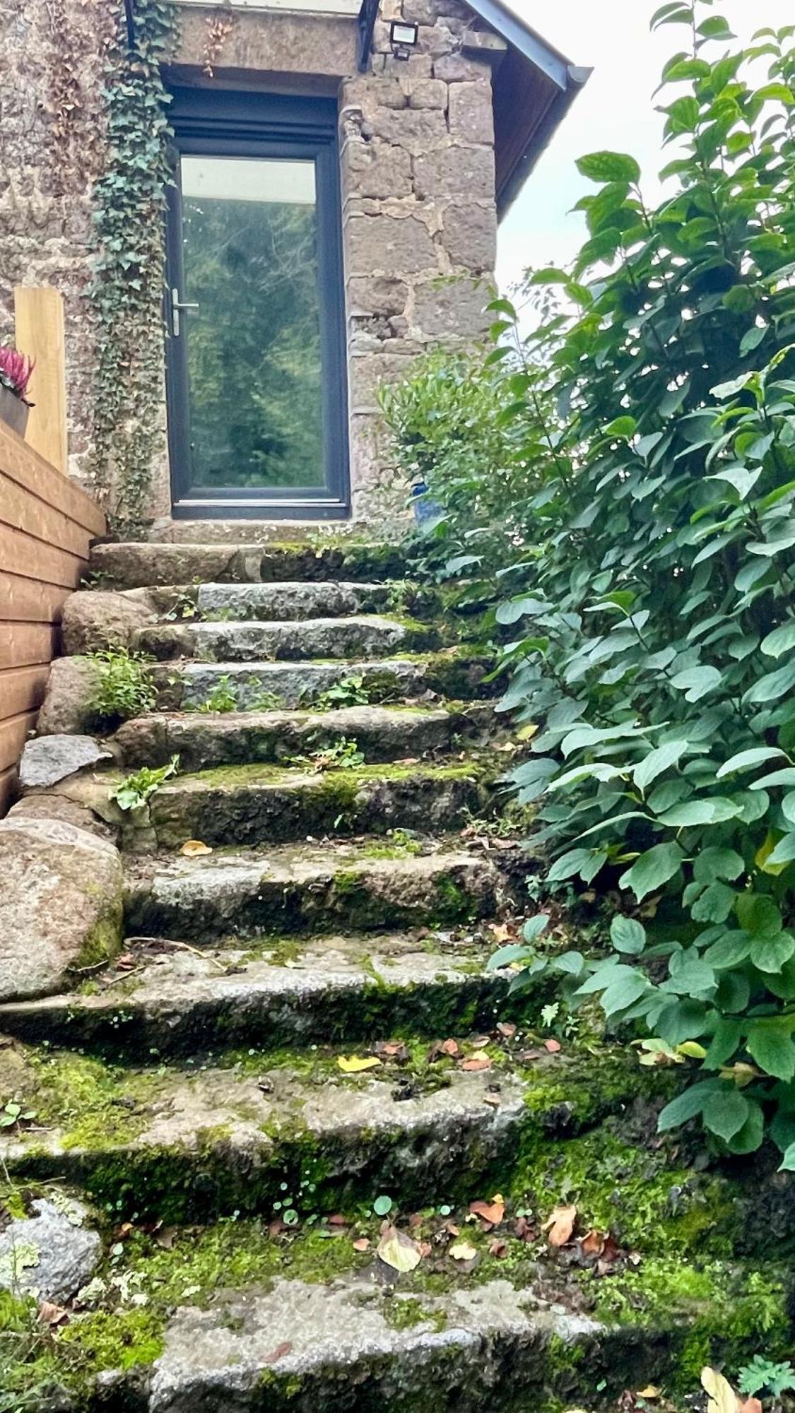 Chambre D Hotes Le 23 Segrie-Fontaine Exteriör bild